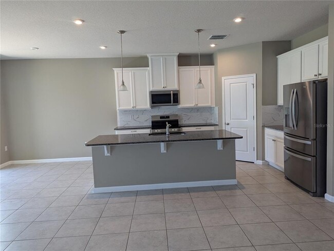 Foto del edificio - 334 Winter Bliss Ln