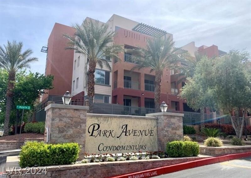 Foto principal - 35 E Agate Ave