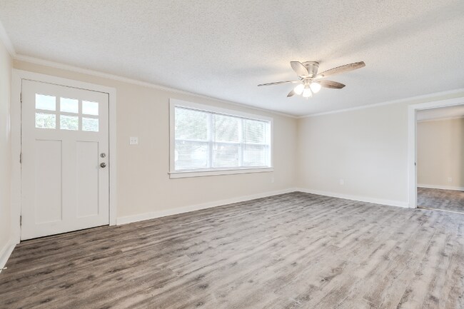 Foto del edificio - 105 Maple St