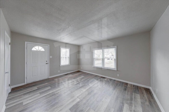 Building Photo - 1625 N Berwick Ave