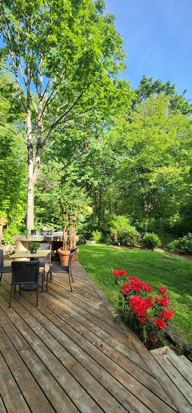 Photo - 4549 125th Ave SE Apartments