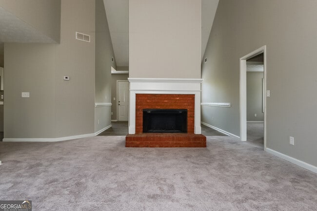 Building Photo - 144 Leguin Forest Dr