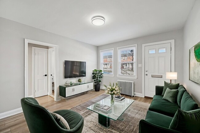 Building Photo - Baybrook Village Apartments