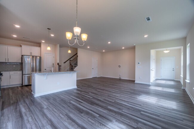 Foto del edificio - Comfortable home in a great area!