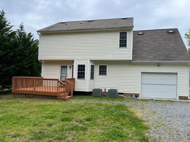 Building Photo - 11684 Oakrise Rd