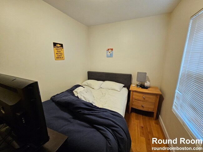 Foto del edificio - 23 Weitz St