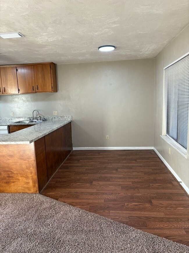 Foto del edificio - North Pointe Apts