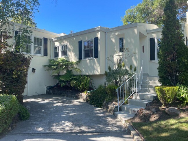 Foto del edificio - 2616 Easton Dr