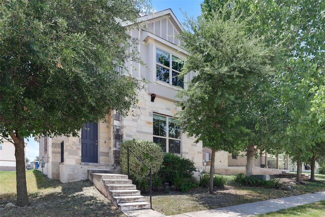 Foto del edificio - 2929 Harvester Ln
