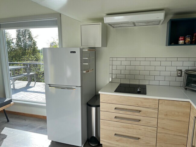 Foto del edificio - 56855 Thurston Dr