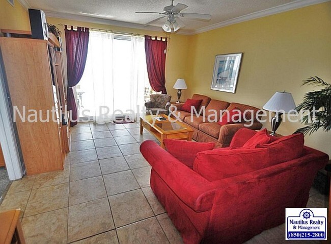 Foto del edificio - 10519 Front Beach Rd