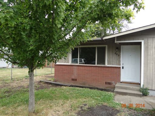 Primary Photo - 887 Maxwell Rd