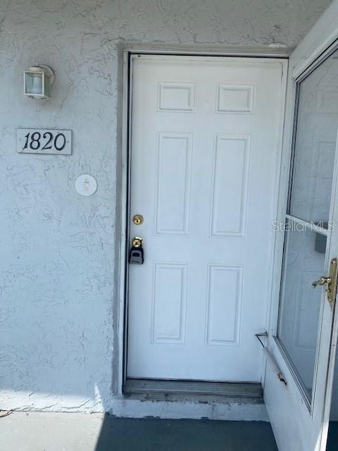 Building Photo - 1820 Amberly Ave