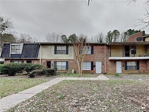 Building Photo - 1775 Whitehall Forest Ct SE