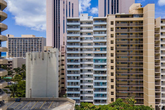 Foto del edificio - Big Surf Apartments