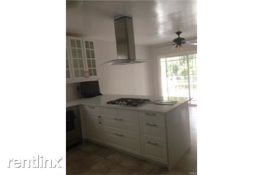 Building Photo - 14 Lariat Ln
