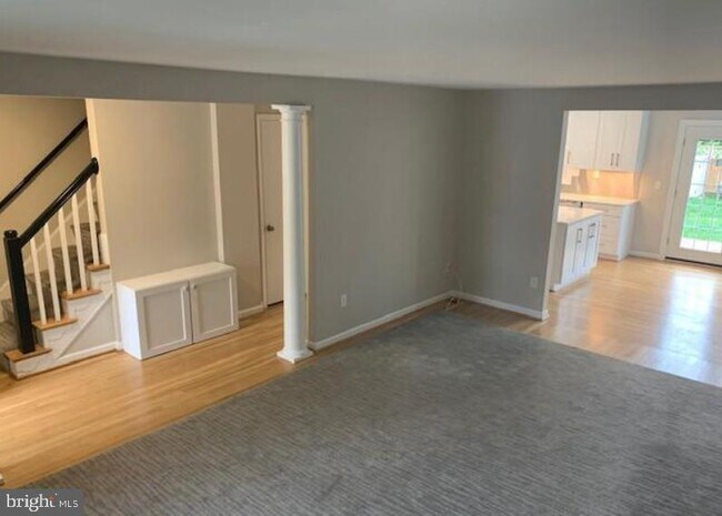 Foto del edificio - 1539 Candlewick Ct