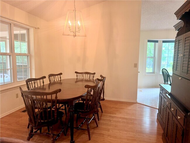 Foto del edificio - 11 Blakeney Ln