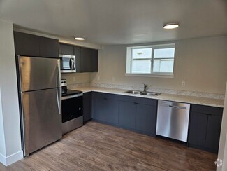 Building Photo - 1706 I St