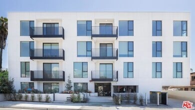 Building Photo - 1126 Cornwell St