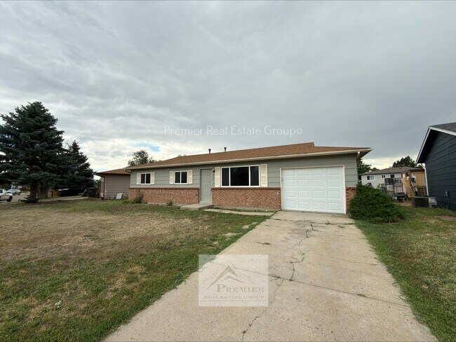 Building Photo - 334 Maram Way