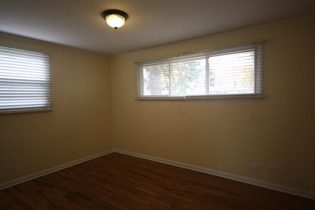 Foto del edificio - 123 N Woodlawn St