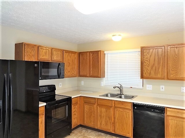Building Photo - 107 Winesap Street