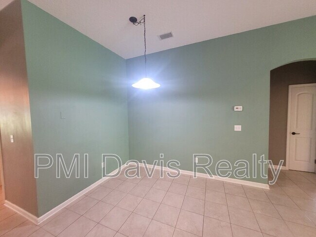 Foto del edificio - 680 Chestwood Chase Dr