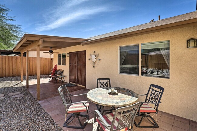Foto del edificio - 4859 S Lincoln Ridge Dr