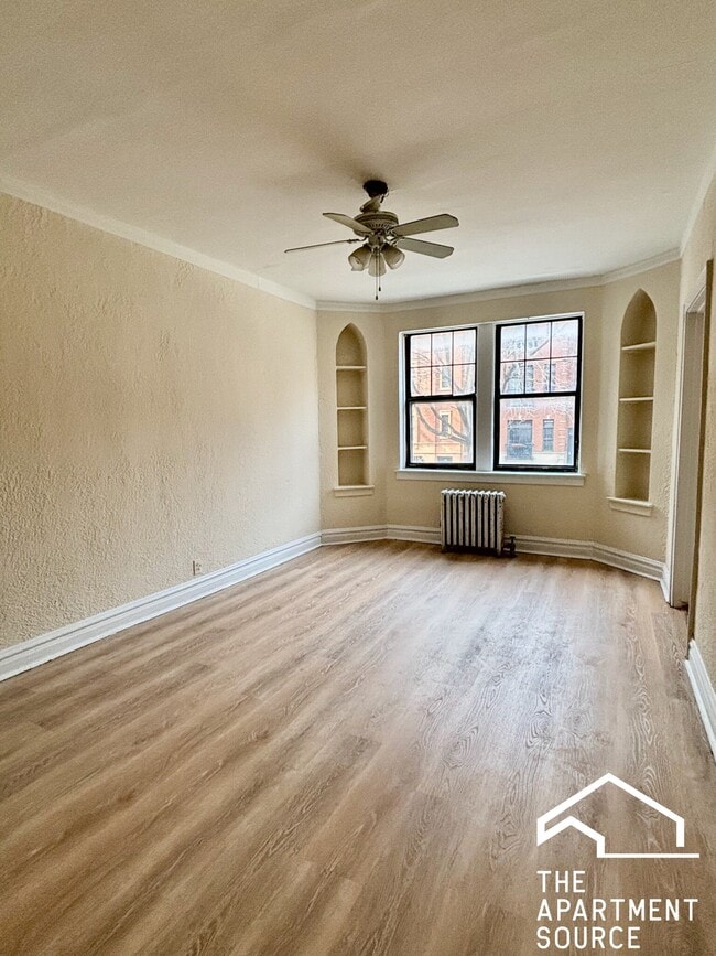 Foto del edificio - 4829 N Damen Ave