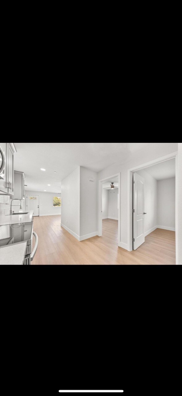 Foto del edificio - 1136 Grand Ave