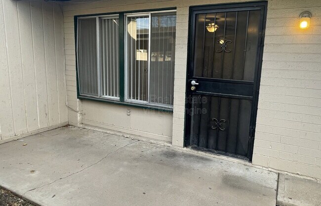 Foto del edificio - 4719 N 15th Ave