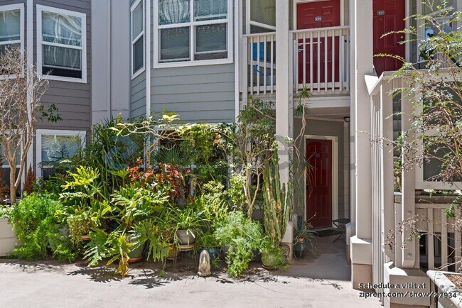 Foto del edificio - 1235 McAllister St