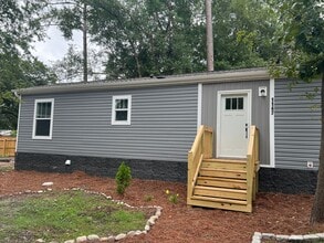 Building Photo - 1147 French Rd