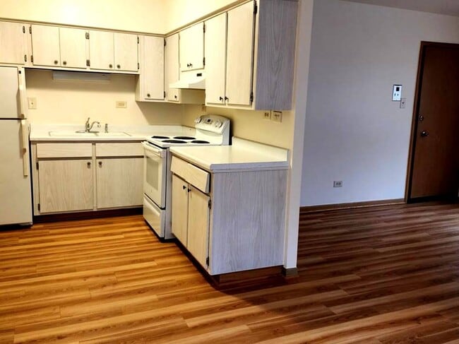 Foto del edificio - 10431 S Keating Ave