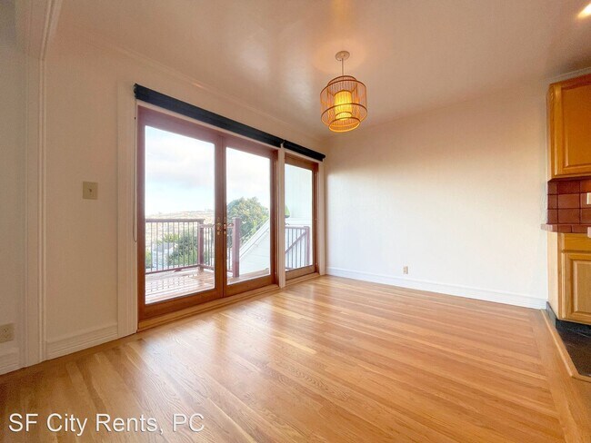 Building Photo - 3 br, 2 bath House - 173 Hamerton Ave.