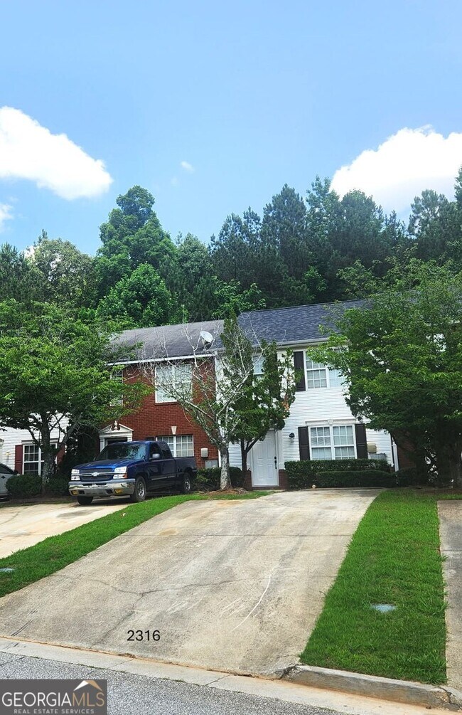 Foto del edificio - 2316 Strathmoor Manor Dr