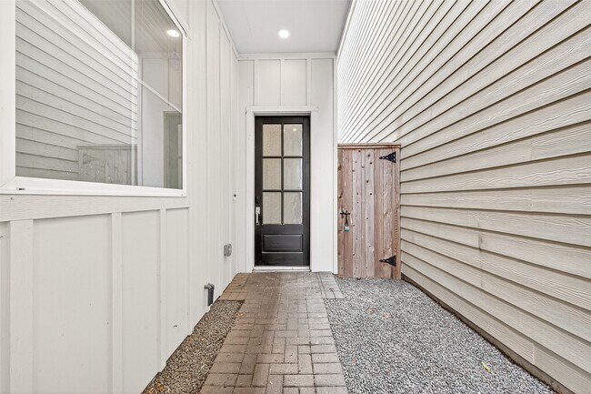 Foto del edificio - 1708 Northwood St