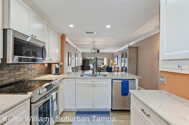Foto del edificio - 2 br, 2 bath House - 6277 Bahia Del Mar Bl...