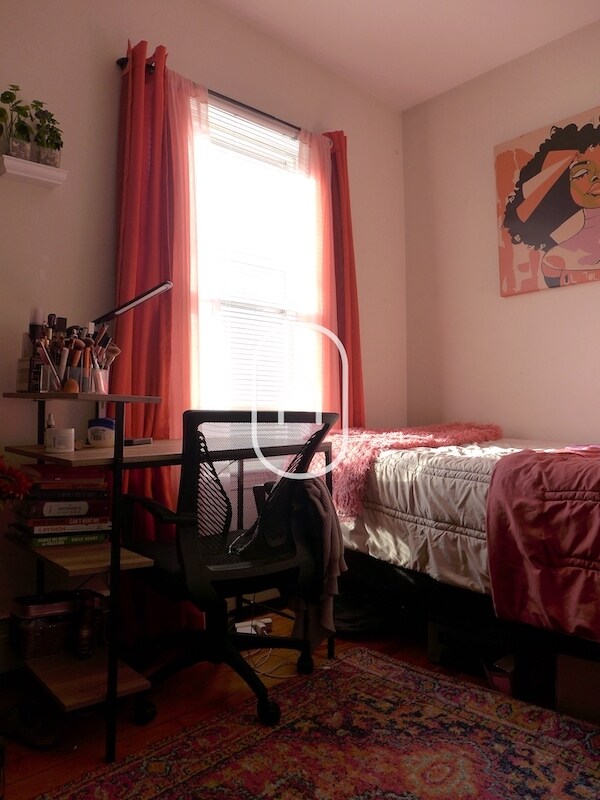 Foto del edificio - 15 Shepherd Ave