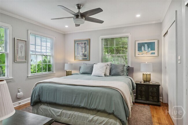 Foto del edificio - 1616 Skidaway Rd