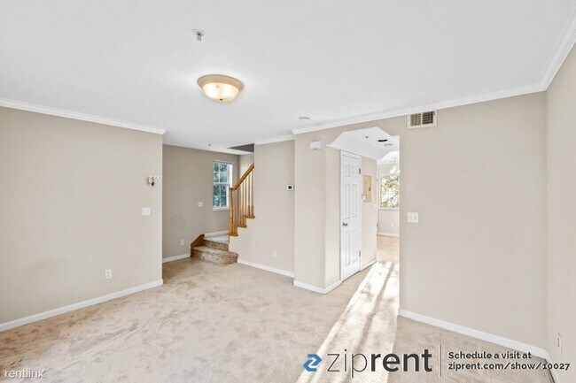 Building Photo - 2 br, 2.5 bath Condo - 5499 Sanchez Drive,...