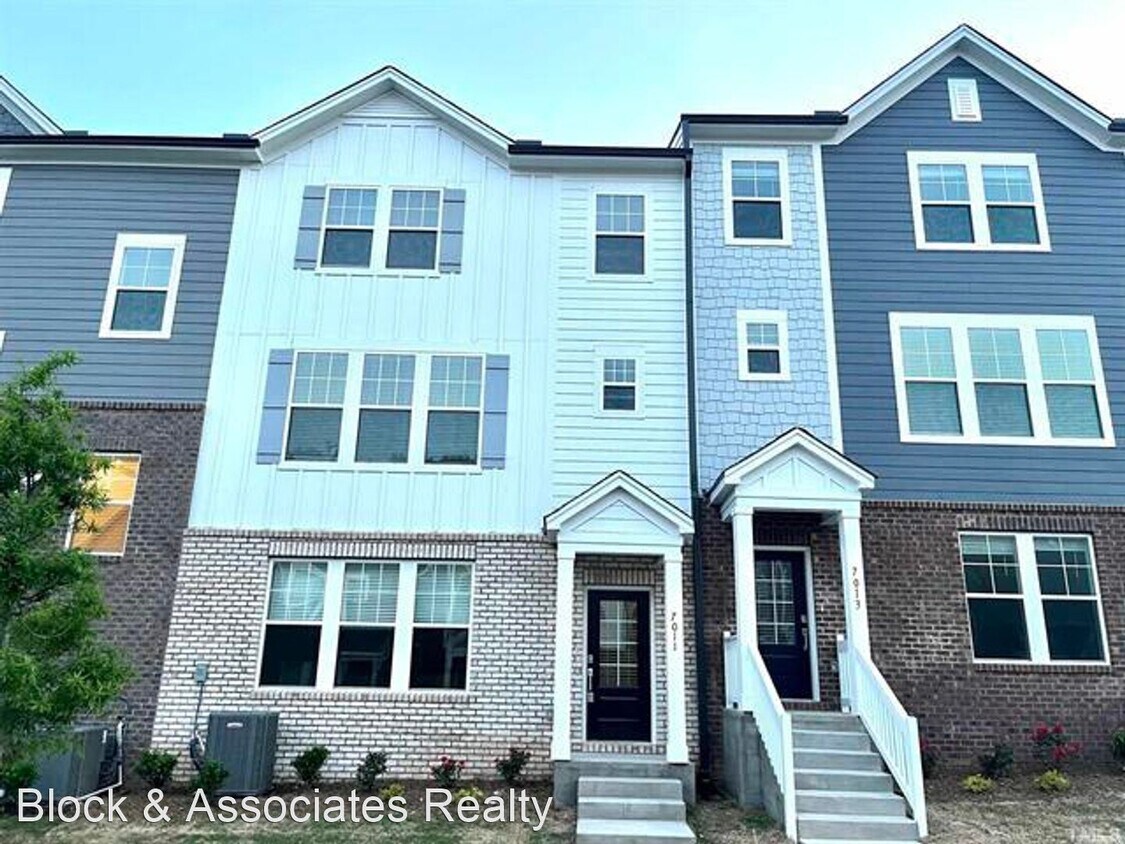 Primary Photo - 4 br, 3.5 bath House - 7011 Gentle Pines P...