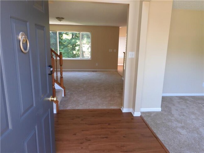 Foto del edificio - 1681 Colonade Dr