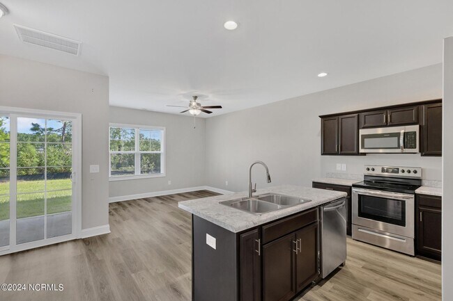 Foto del edificio - 347 S Stingray Ln