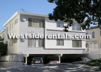 Foto del edificio - 1458 Reeves St