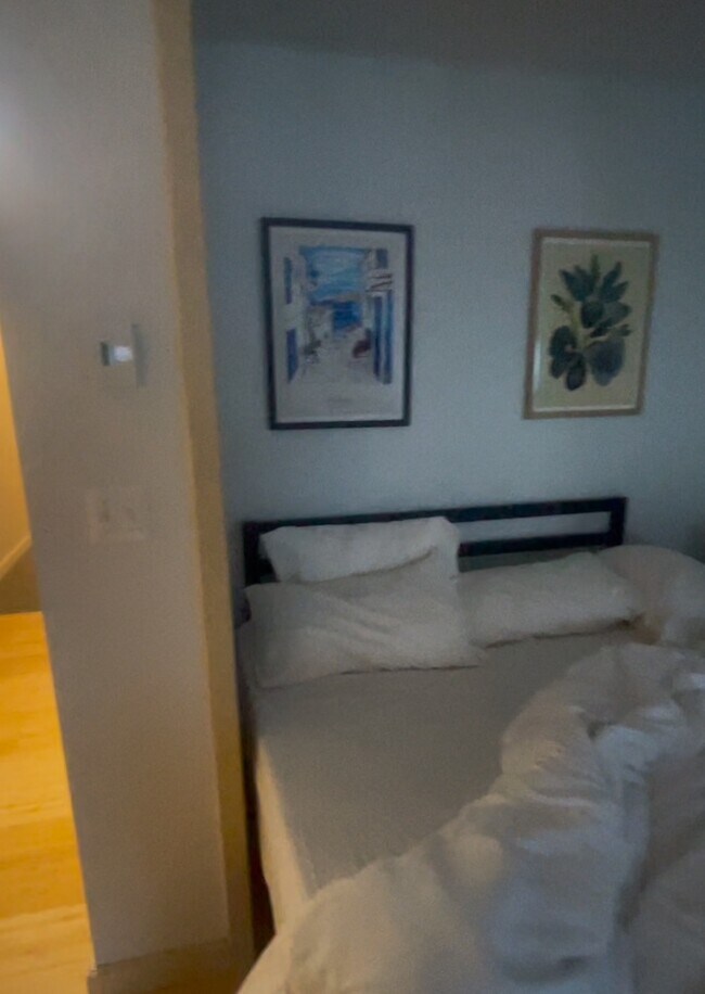 Foto del edificio - 462 Park Dr