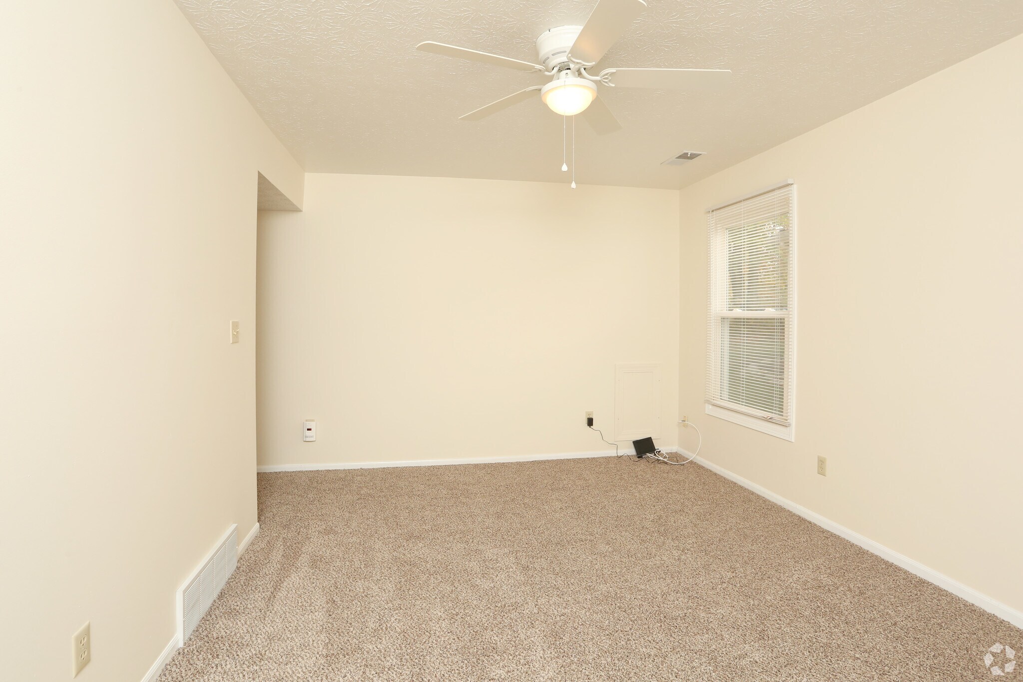 Condos on Gurley – photo 4