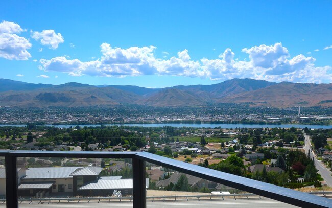 Foto del edificio - 466 Lower Daniels Dr