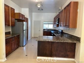 Foto del edificio - 854 N Western Ave